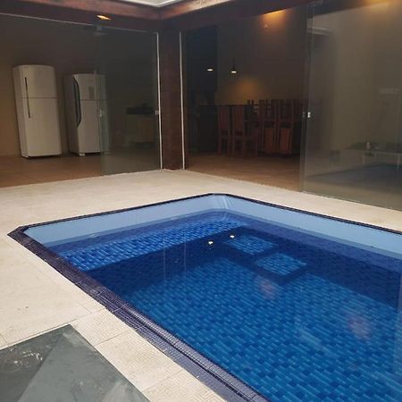 Villa Casa Temporada Olimpia 8 Pessoas Com Piscina Exterior foto